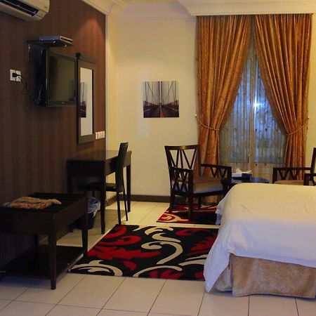 Al Harira Al Motamaiza Furnished Apartment Jiddah Esterno foto