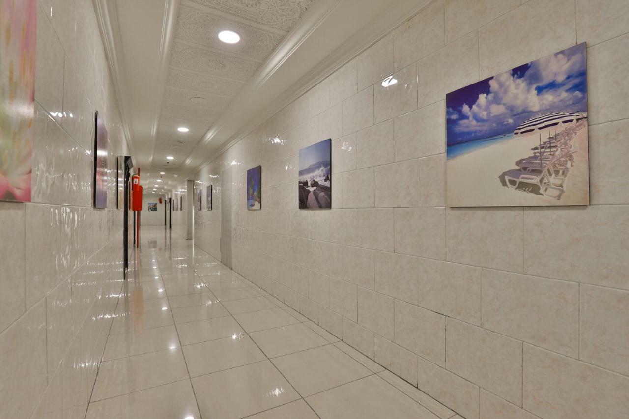 Al Harira Al Motamaiza Furnished Apartment Jiddah Esterno foto