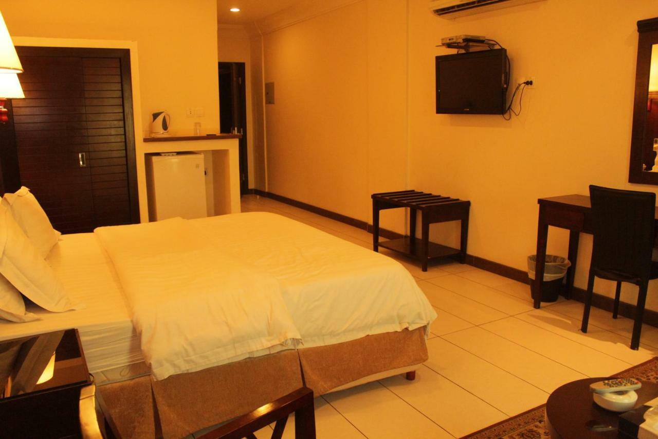 Al Harira Al Motamaiza Furnished Apartment Jiddah Esterno foto