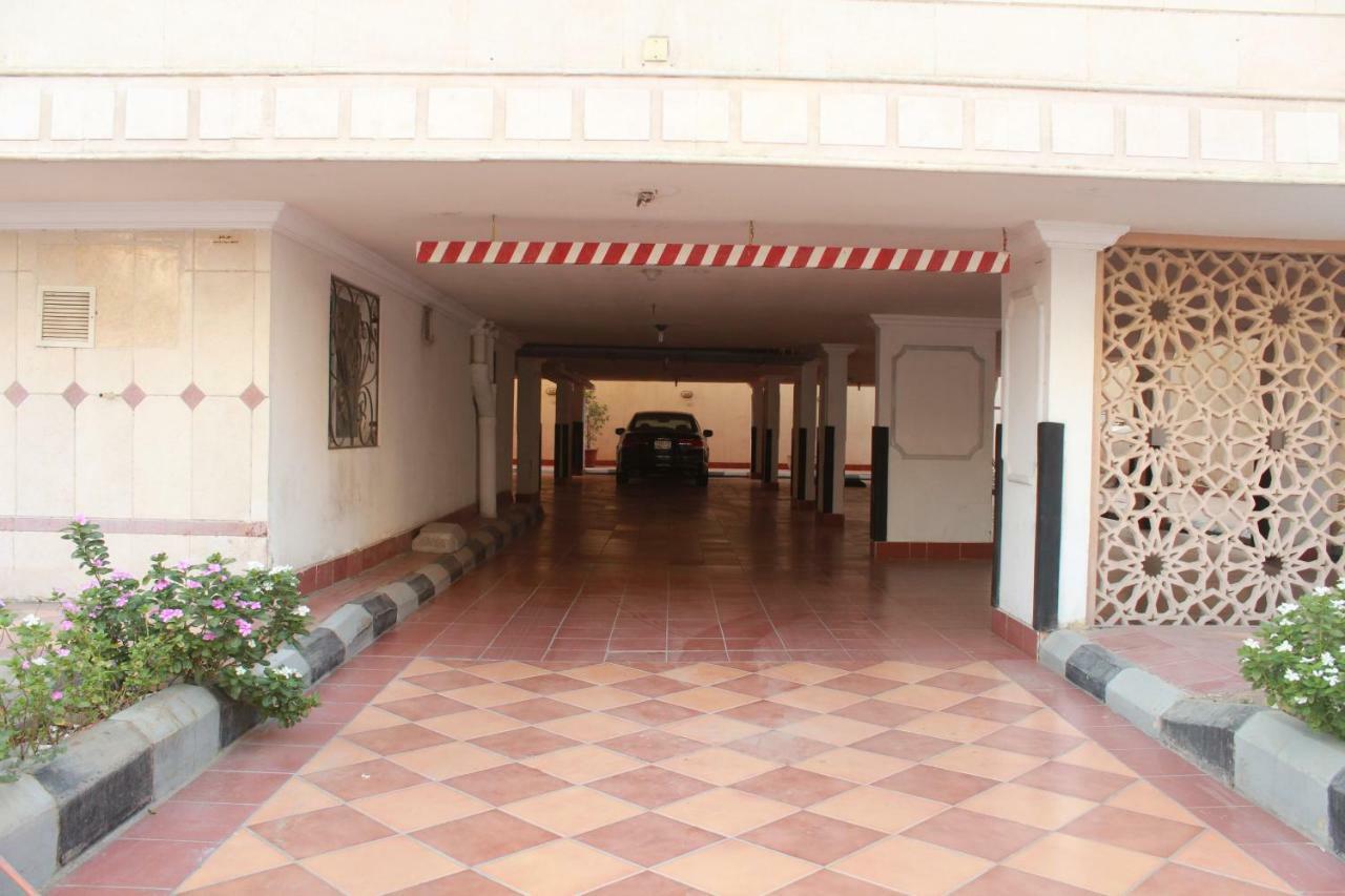 Al Harira Al Motamaiza Furnished Apartment Jiddah Esterno foto